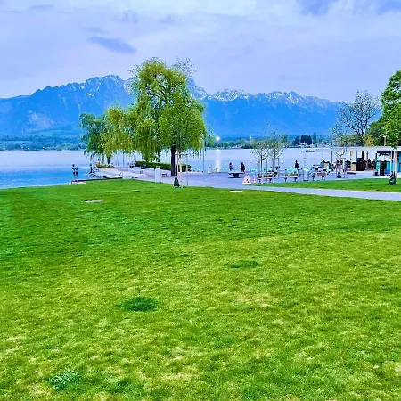 Schoene Mit Seeblick *