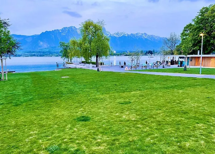 Schoene Mit Seeblick *